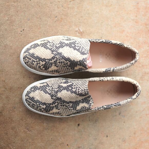 Vince Camuto Snake Print Slip On Sneakers Platform Skater Shoes Size 10 - Picture 2 of 12